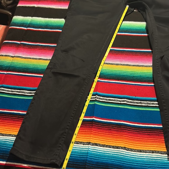 Vigoss “The New York” Skinny Jeans - Picture 7 of 10